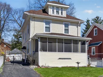 204 Parkway Drive, Syracuse, NY 13207