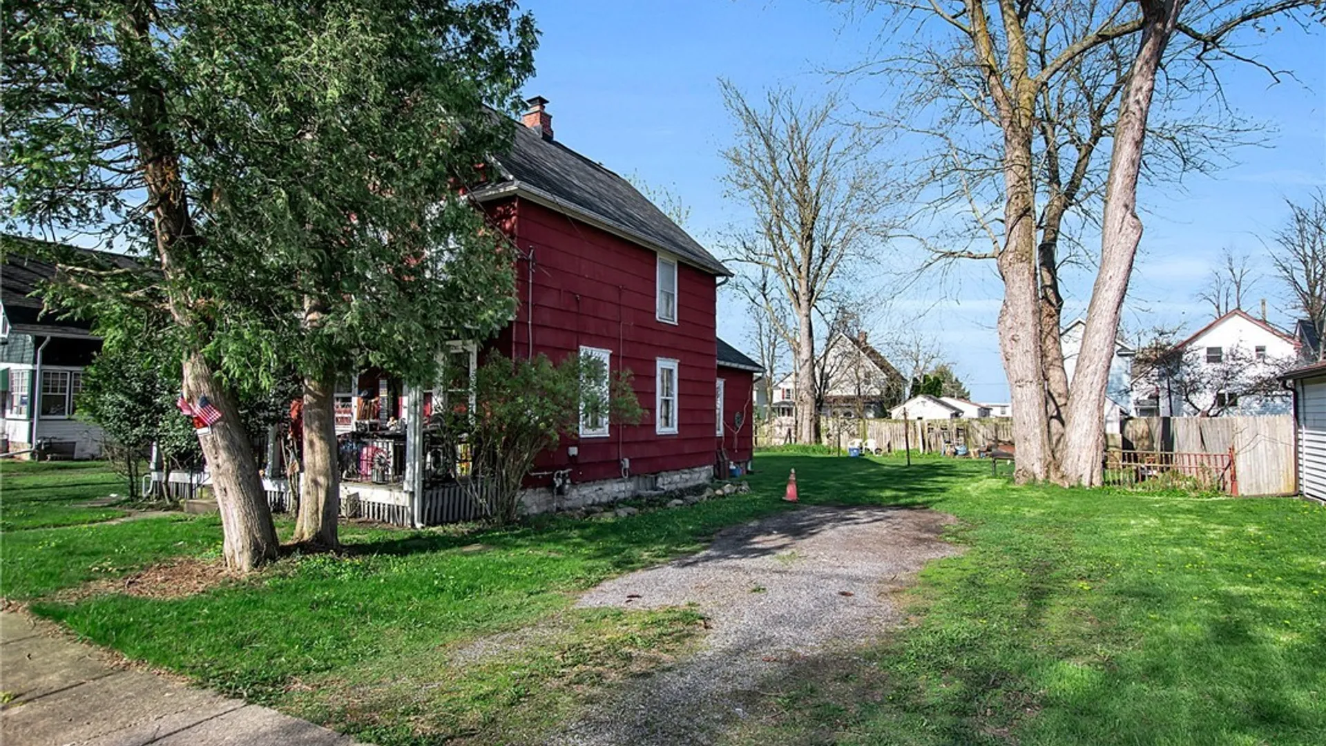 Property at 15 Mount View Place, Lancaster, NY 14086 4