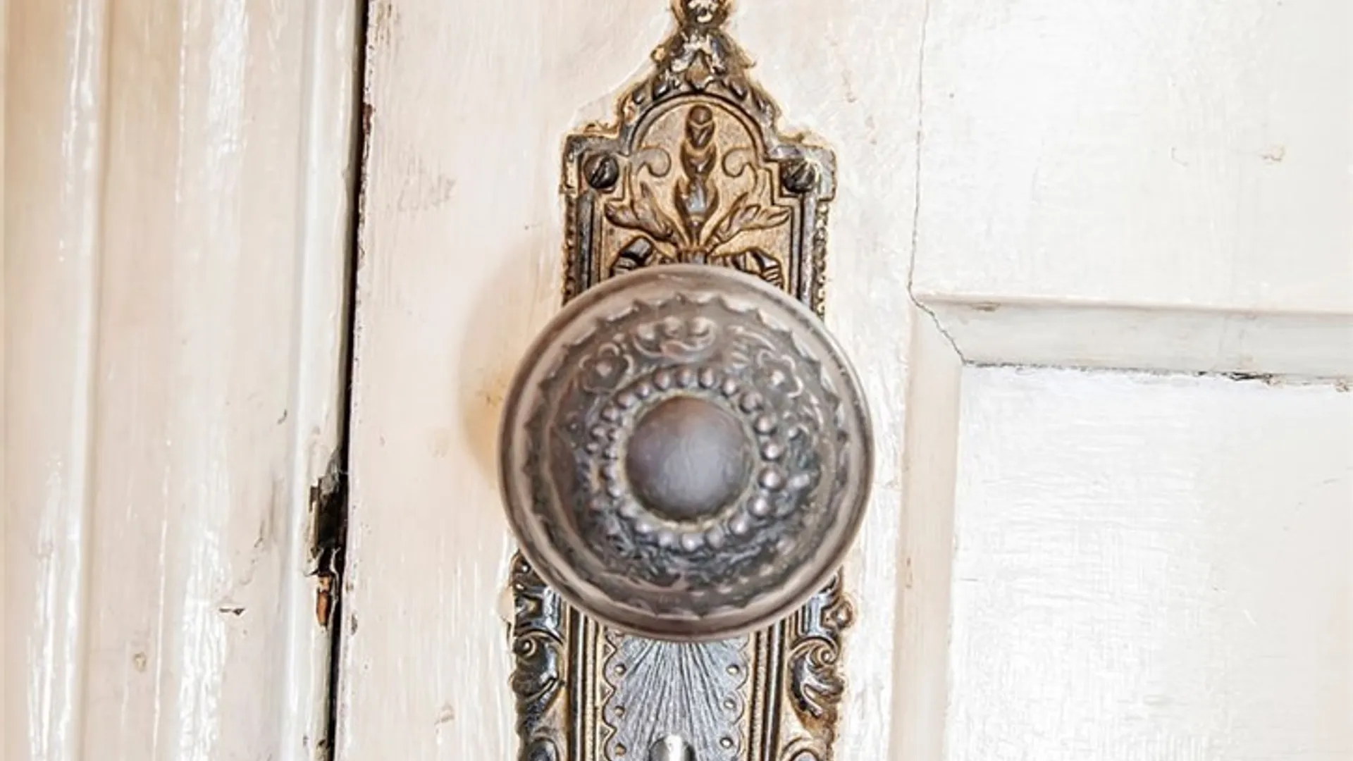 Property at 15 Mount View Place, Lancaster, NY 14086 8