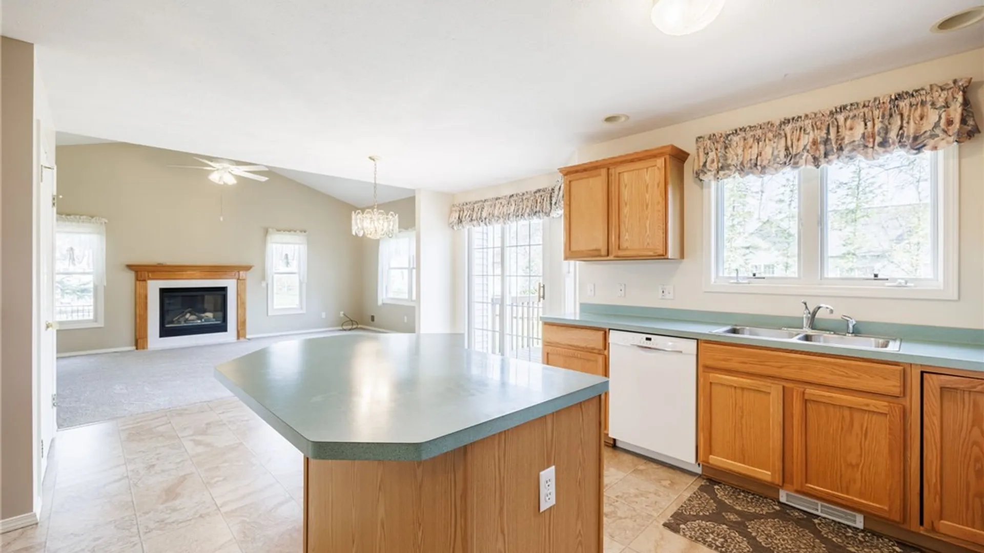 Property at 337 Sunny Mill Lane, Greece, NY 14626 17