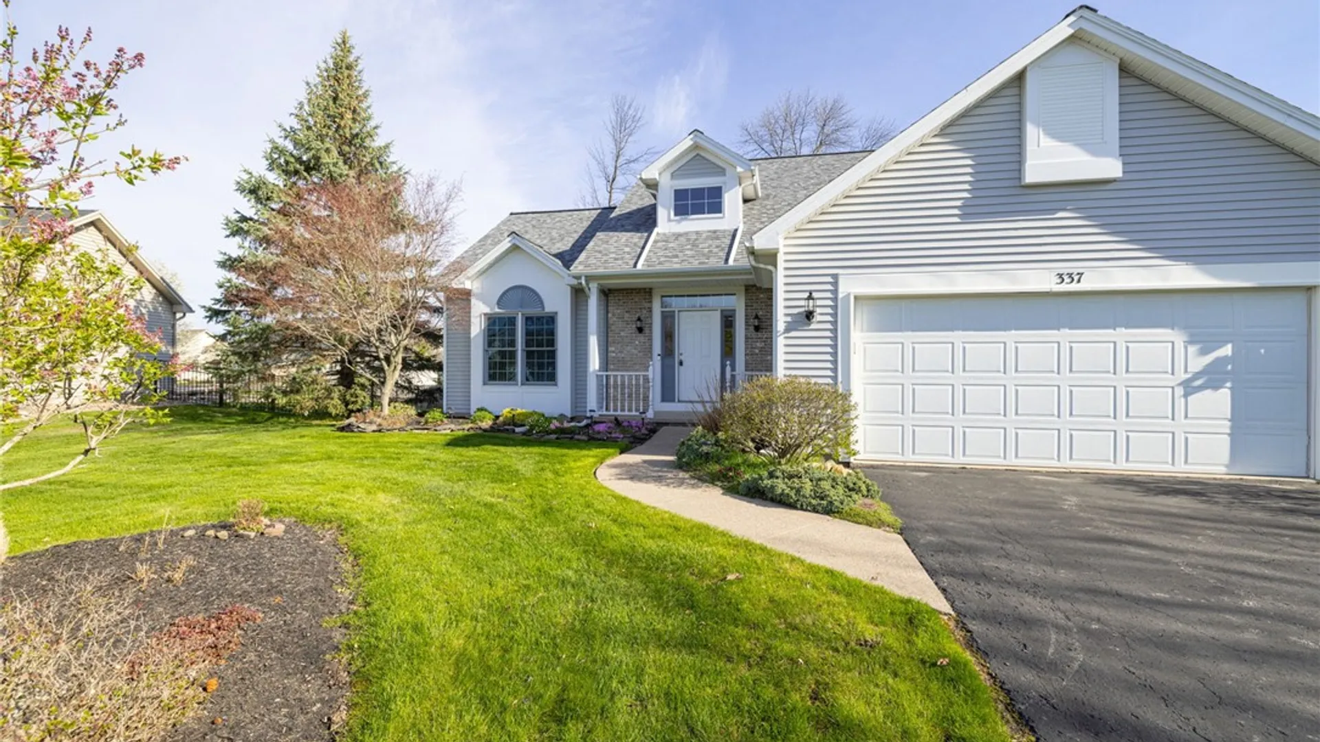 Property at 337 Sunny Mill Lane, Greece, NY 14626 2
