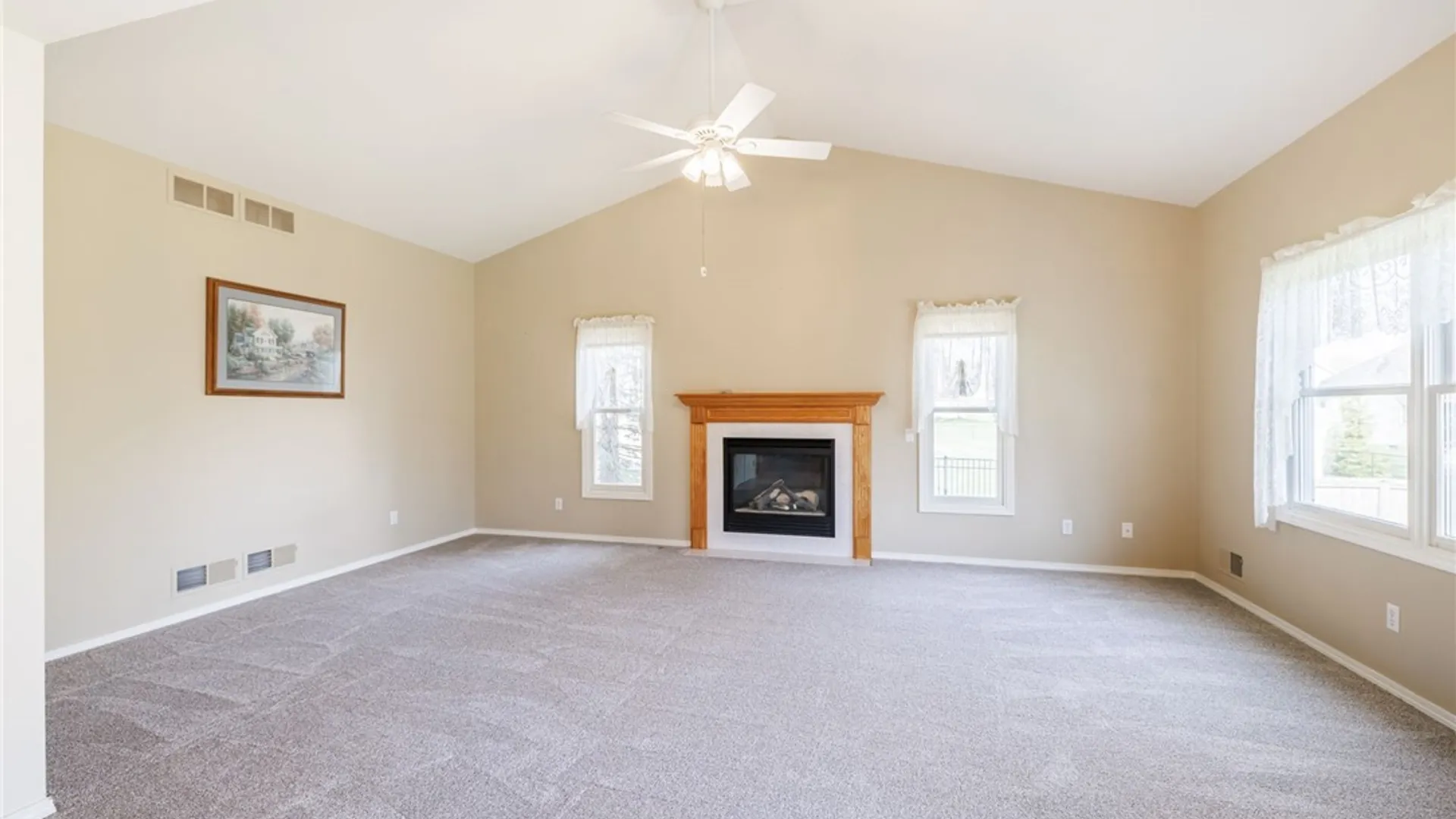 Property at 337 Sunny Mill Lane, Greece, NY 14626 23