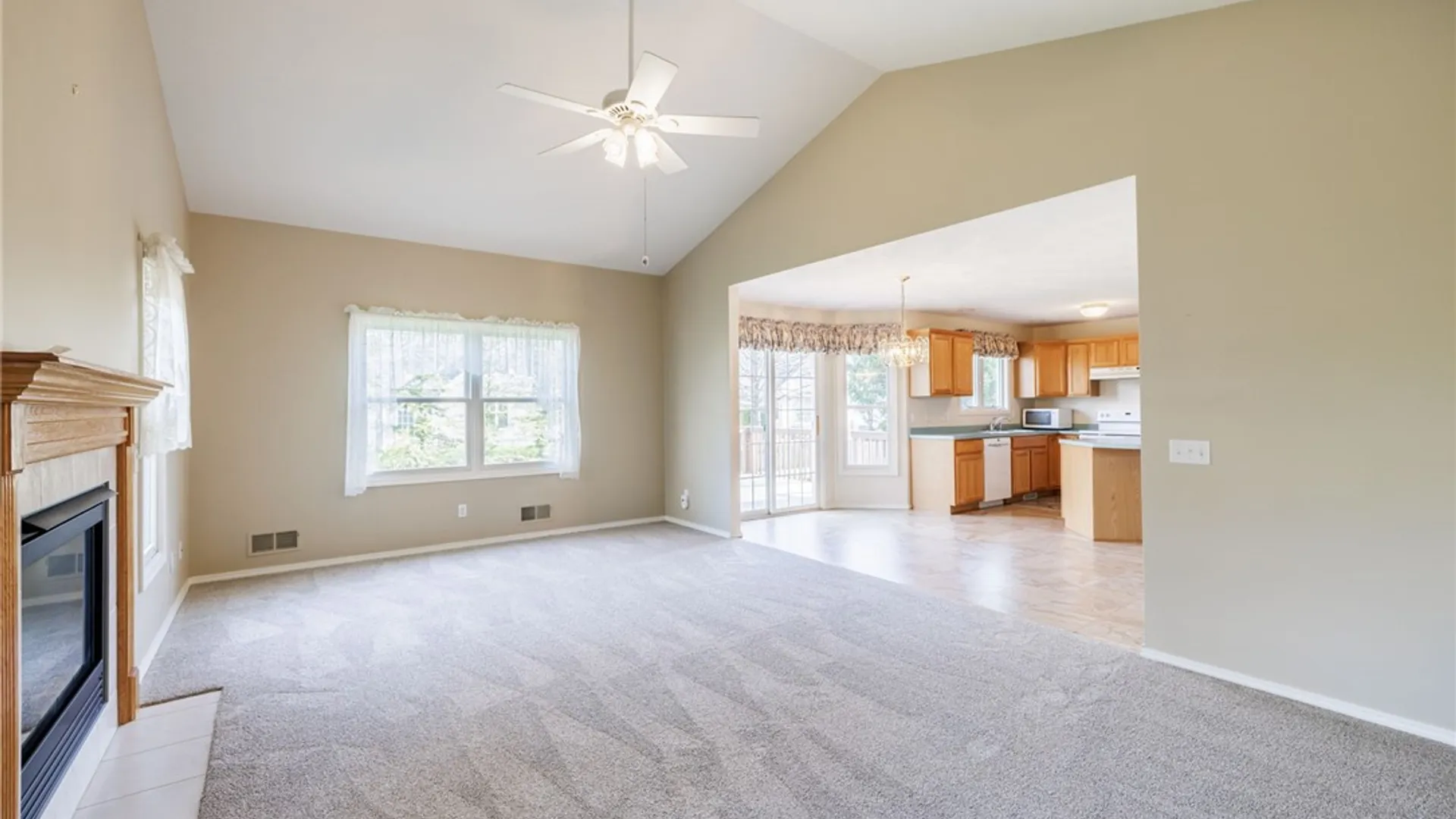 Property at 337 Sunny Mill Lane, Greece, NY 14626 24
