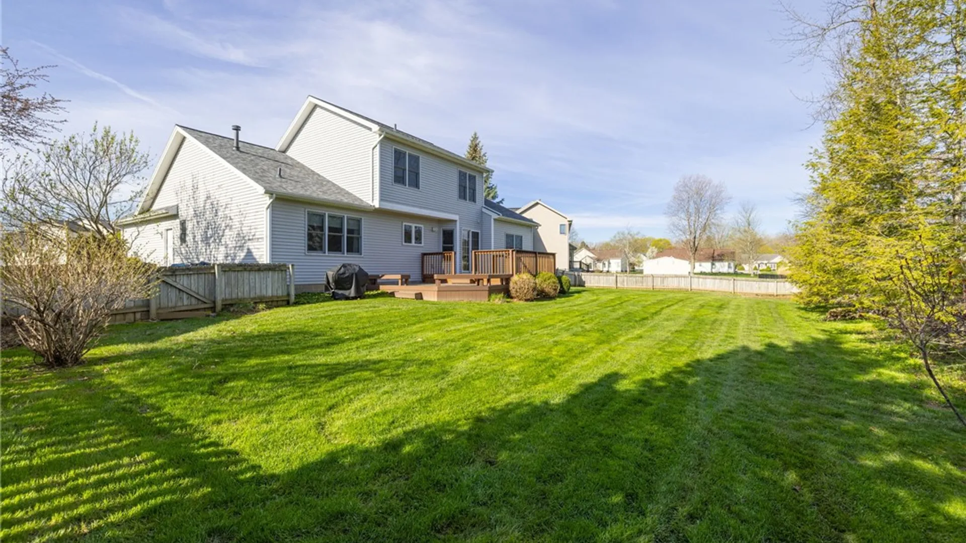 Property at 337 Sunny Mill Lane, Greece, NY 14626 8
