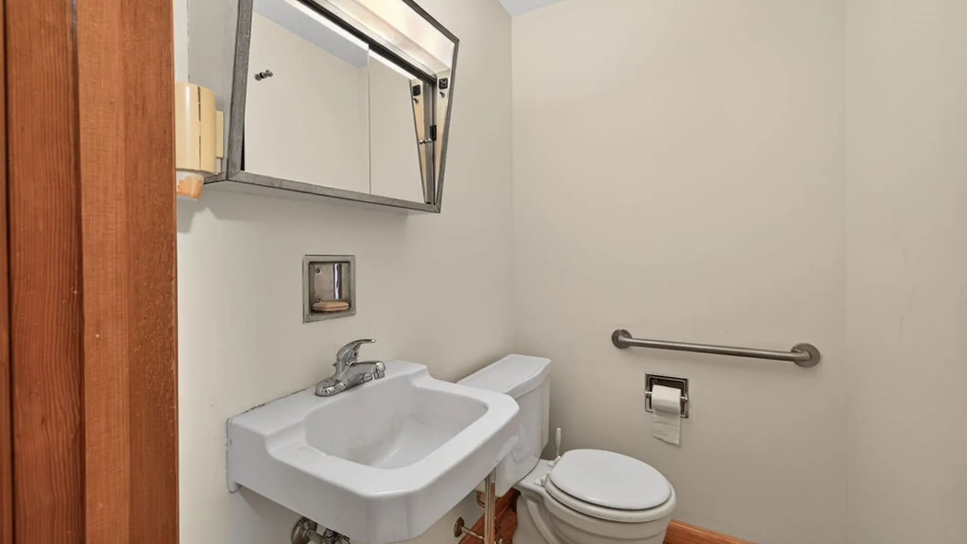 Property at 12 Kiwi Path, Clay, NY 13090 12