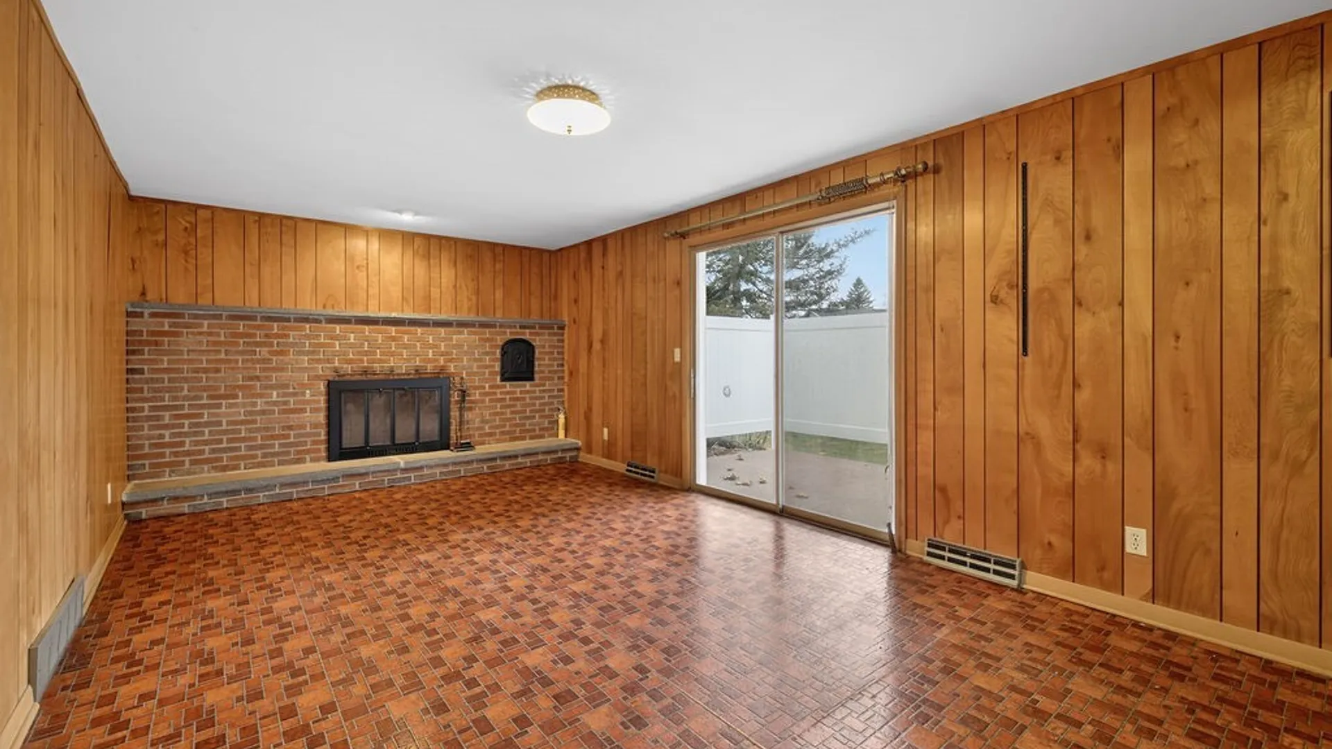 Property at 12 Kiwi Path, Clay, NY 13090 24