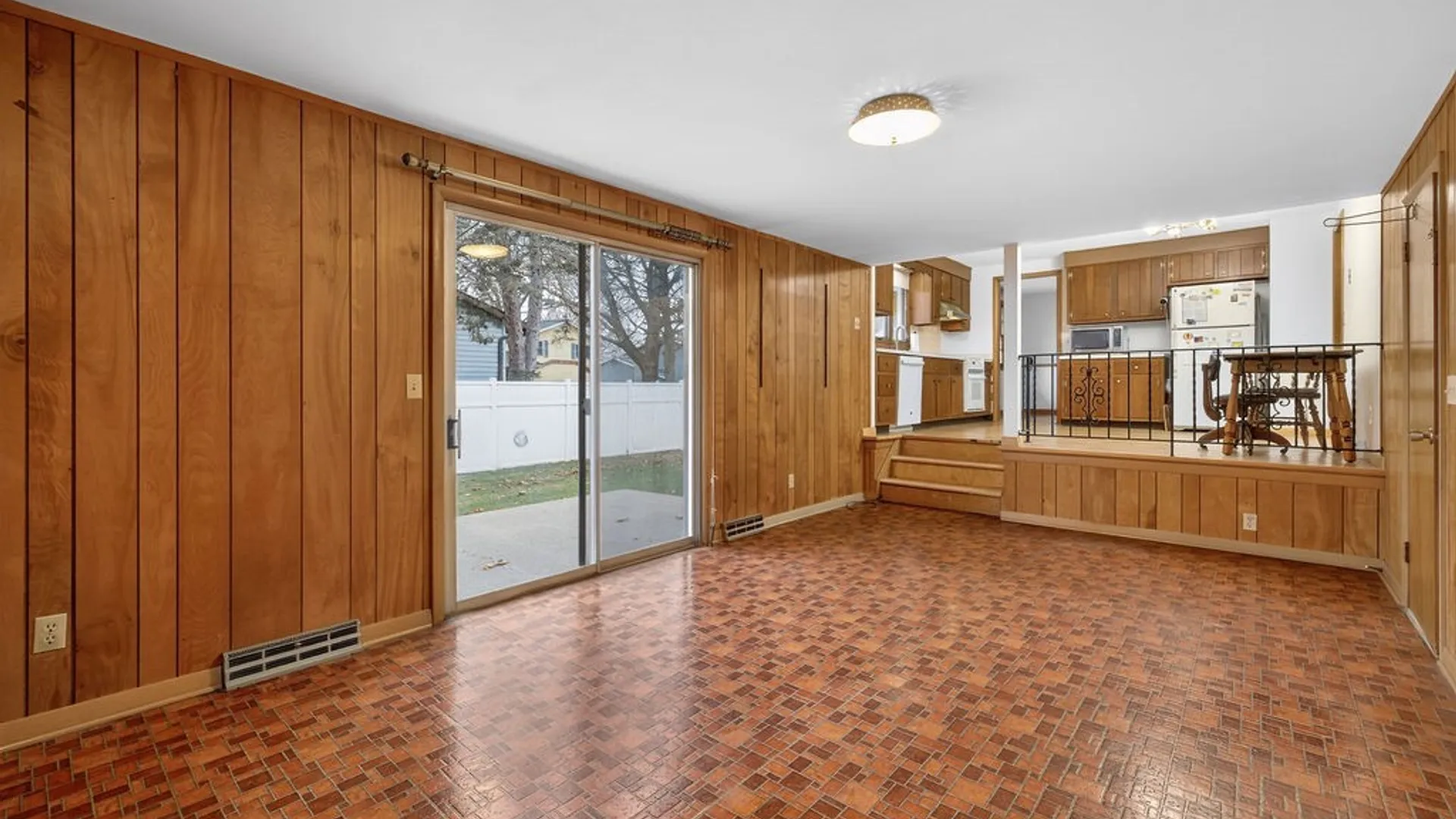 Property at 12 Kiwi Path, Clay, NY 13090 26