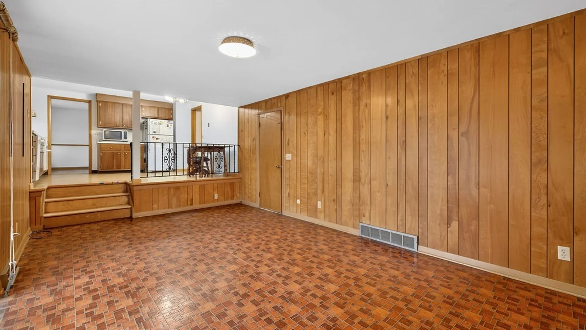 Property at 12 Kiwi Path, Clay, NY 13090 27
