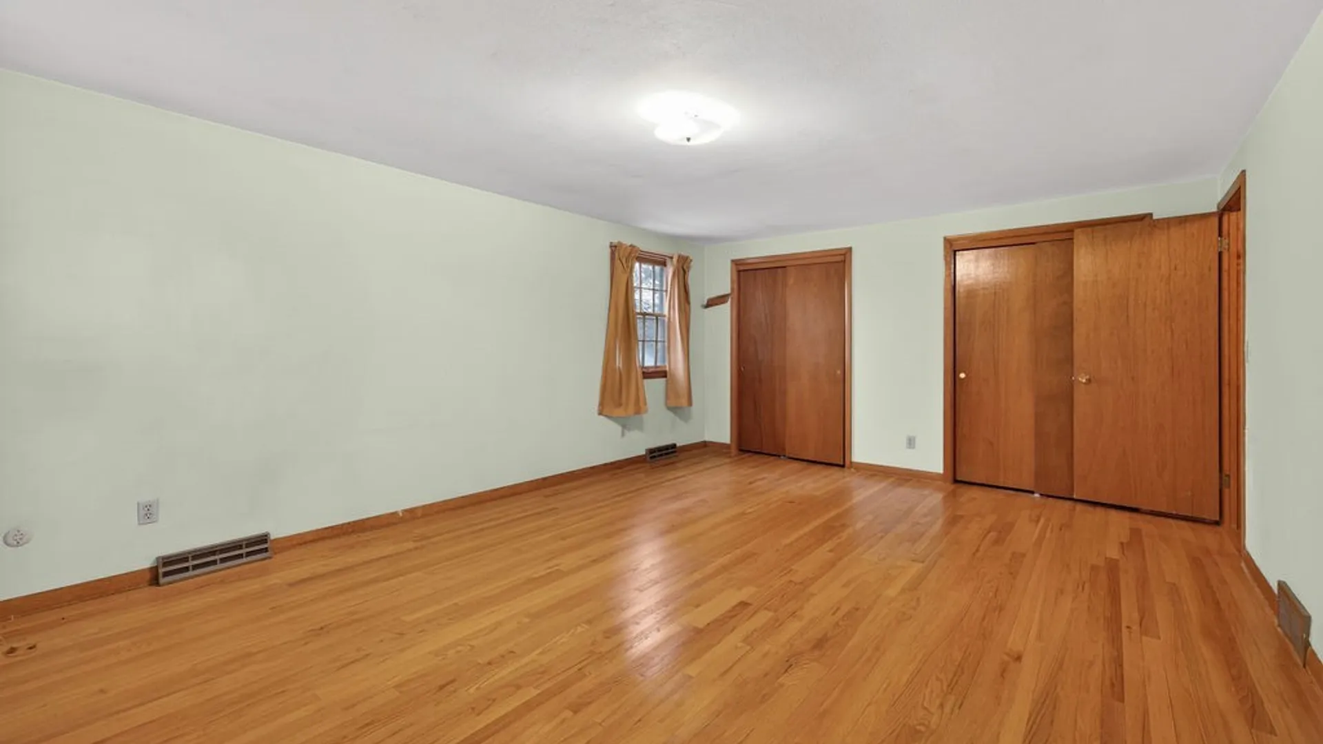 Property at 12 Kiwi Path, Clay, NY 13090 32