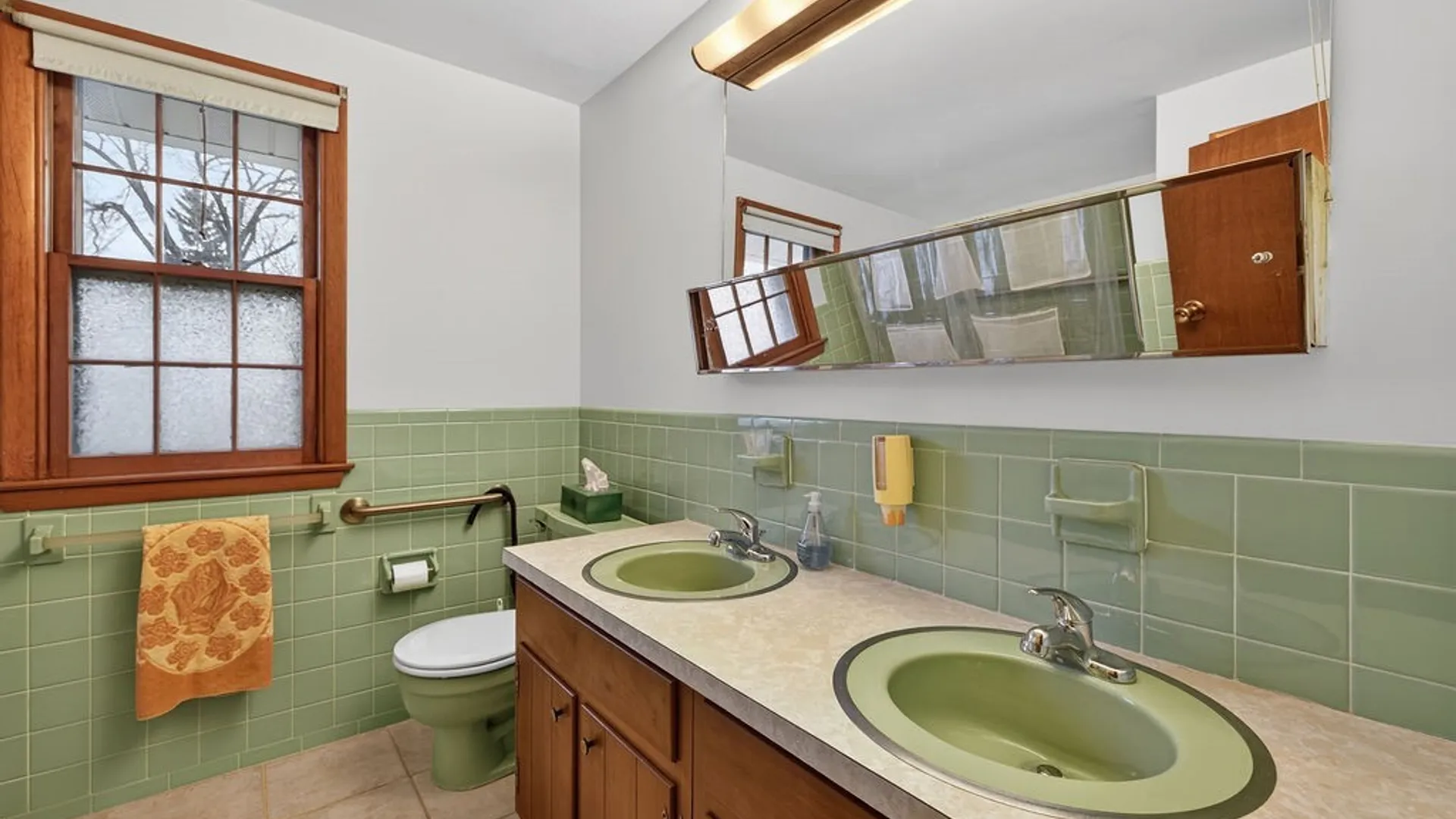 Property at 12 Kiwi Path, Clay, NY 13090 33