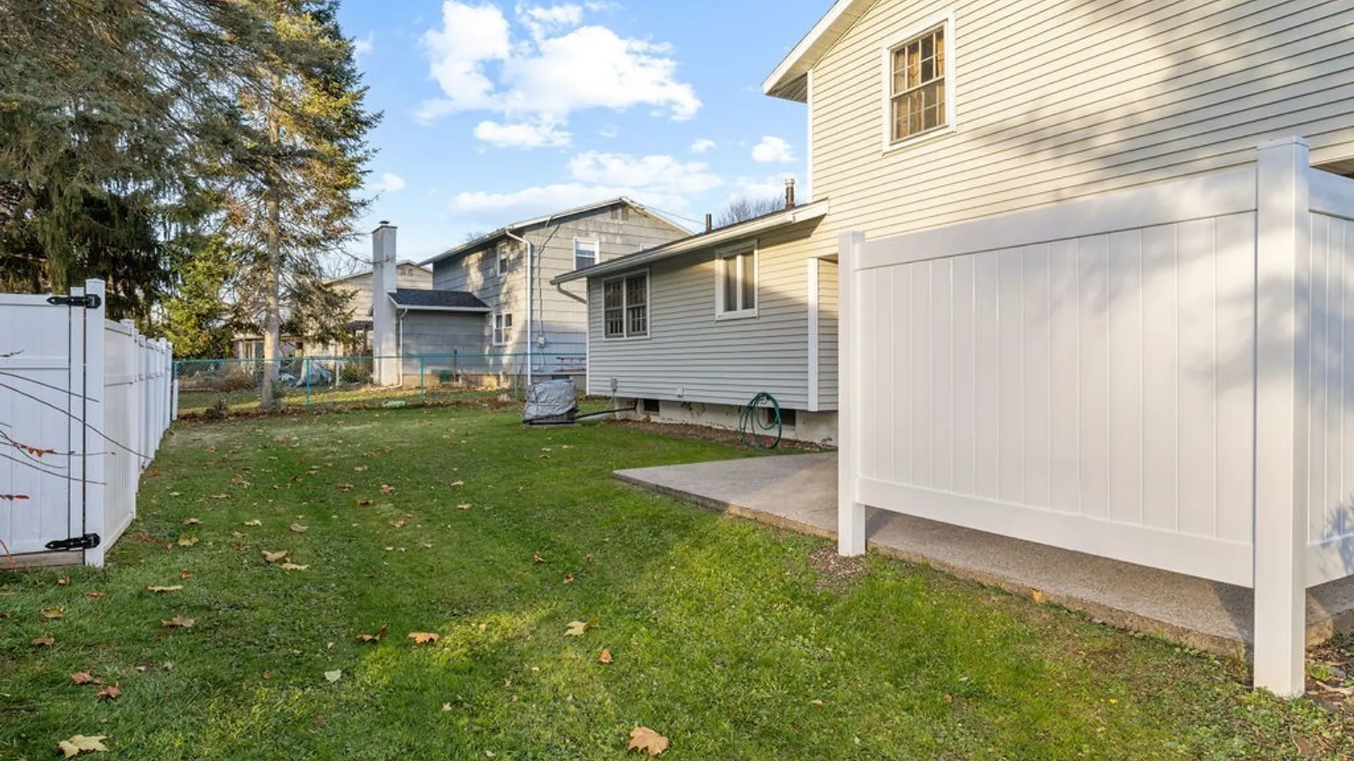 Property at 12 Kiwi Path, Clay, NY 13090 7