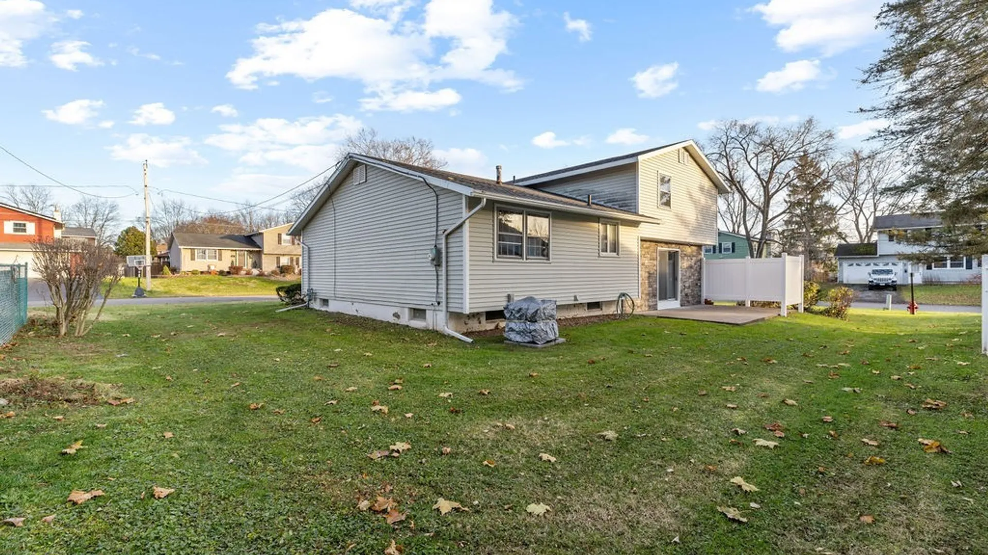 Property at 12 Kiwi Path, Clay, NY 13090 8