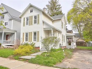 282 Washington Street, Geneva City, NY 14456