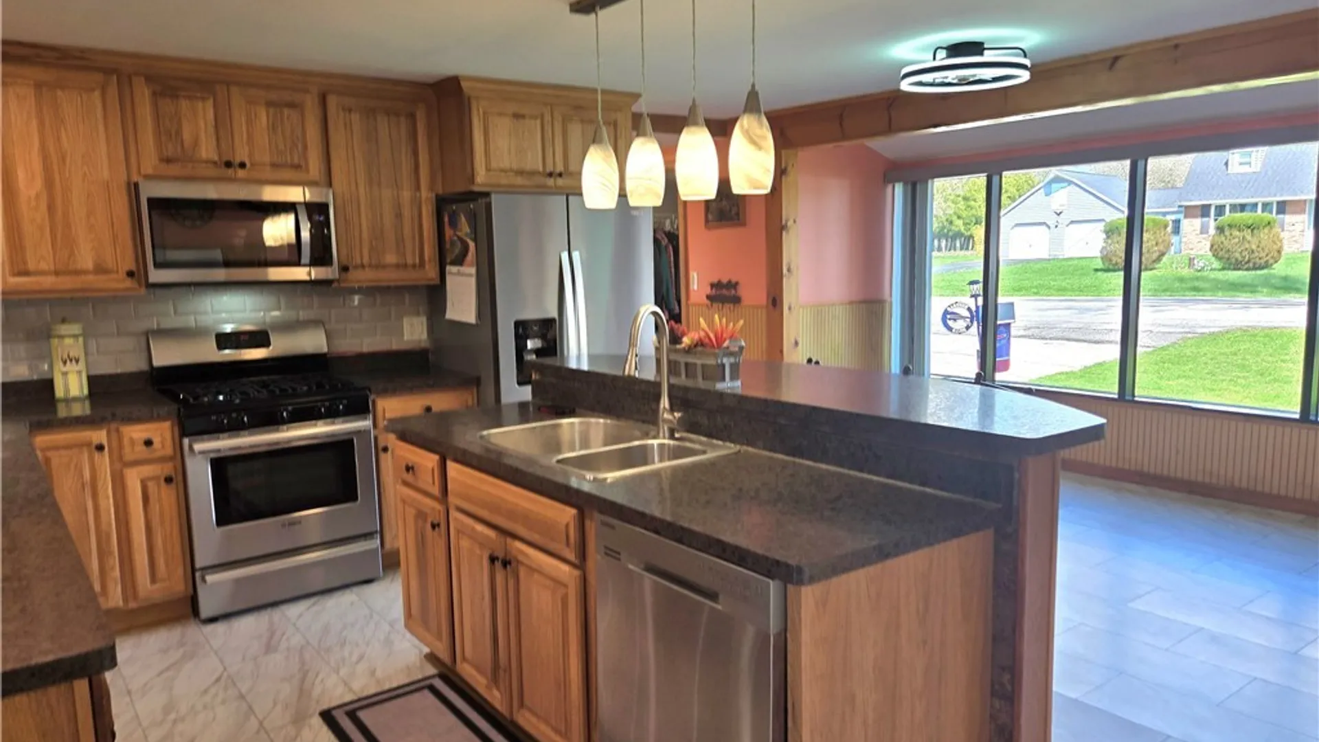 Property at 8984 Lovers Lane Road, Pembroke, NY 14036 11