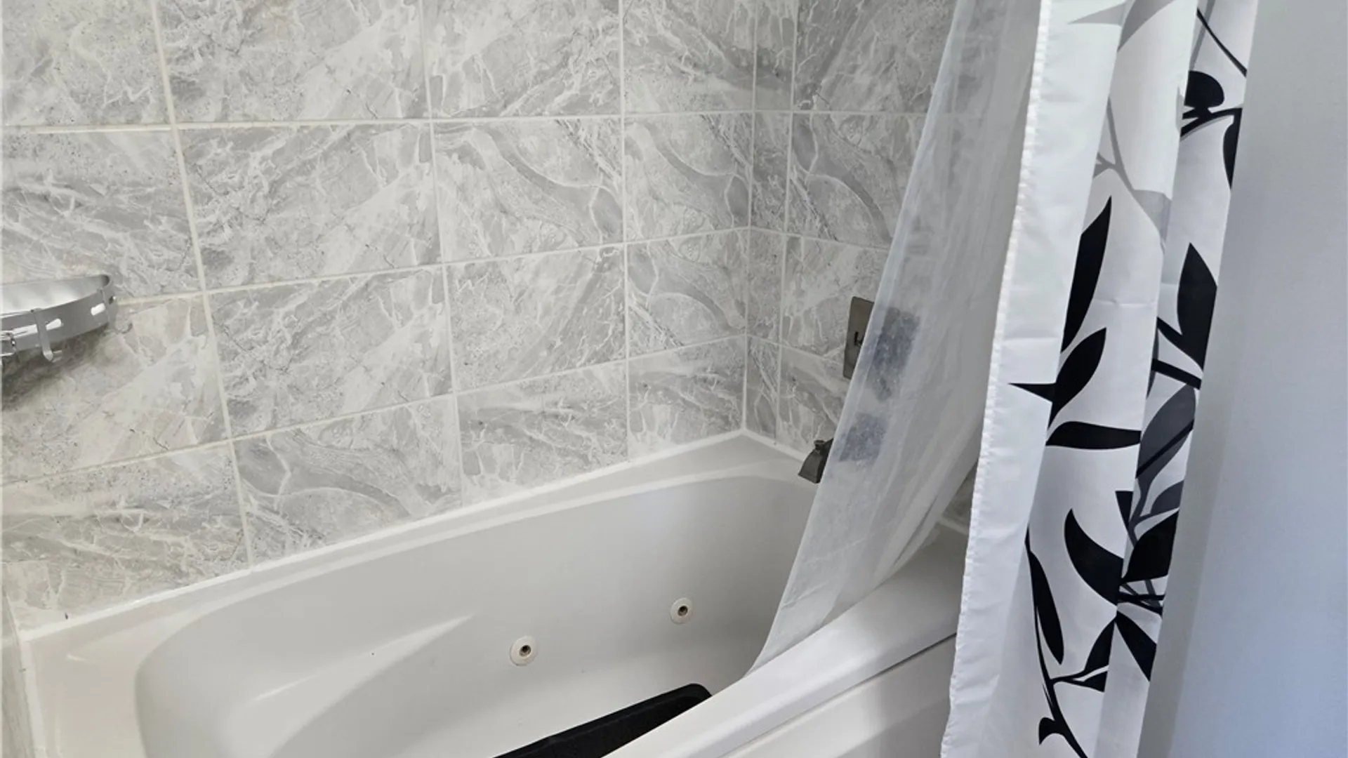 Property at 8984 Lovers Lane Road, Pembroke, NY 14036 29