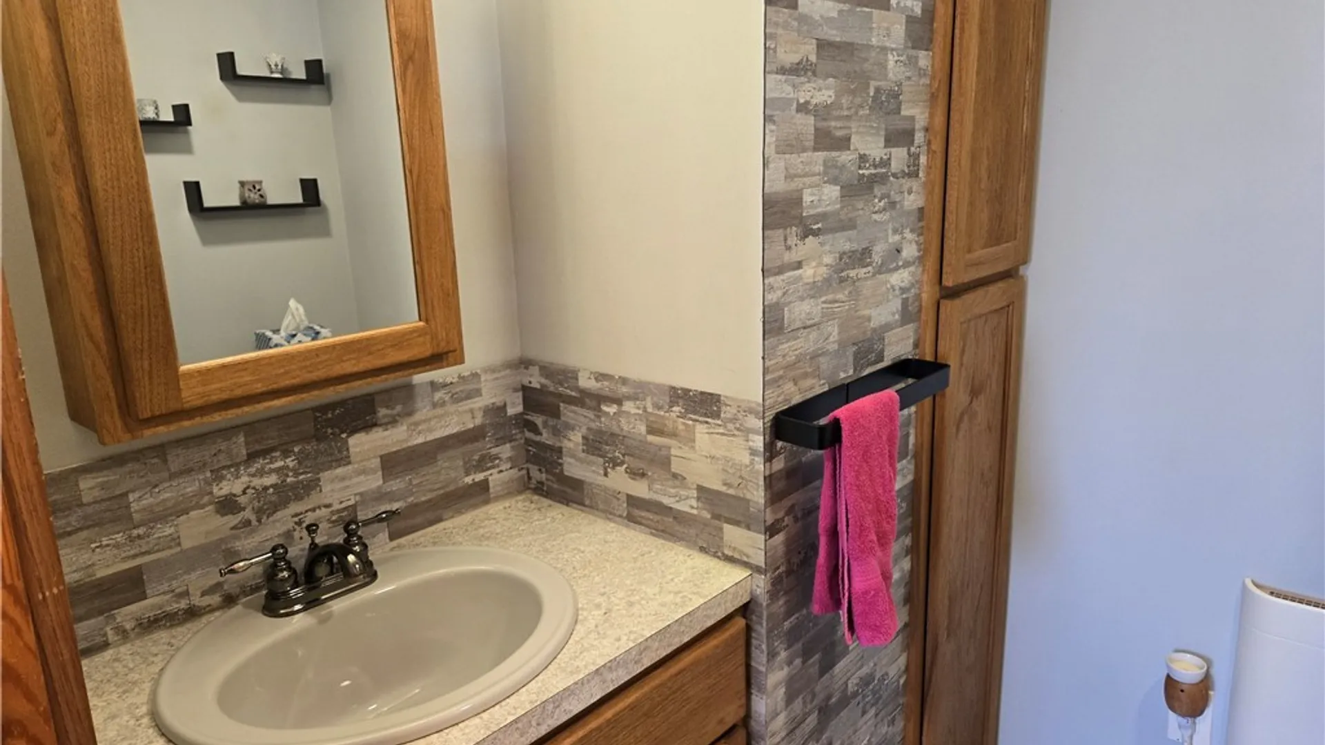 Property at 8984 Lovers Lane Road, Pembroke, NY 14036 37