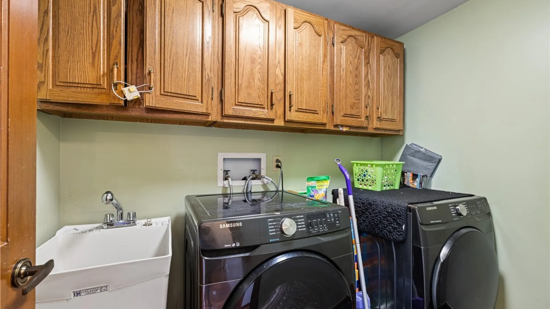 Property at 8954 Candlewood Lane, Clarence, NY 14032 19