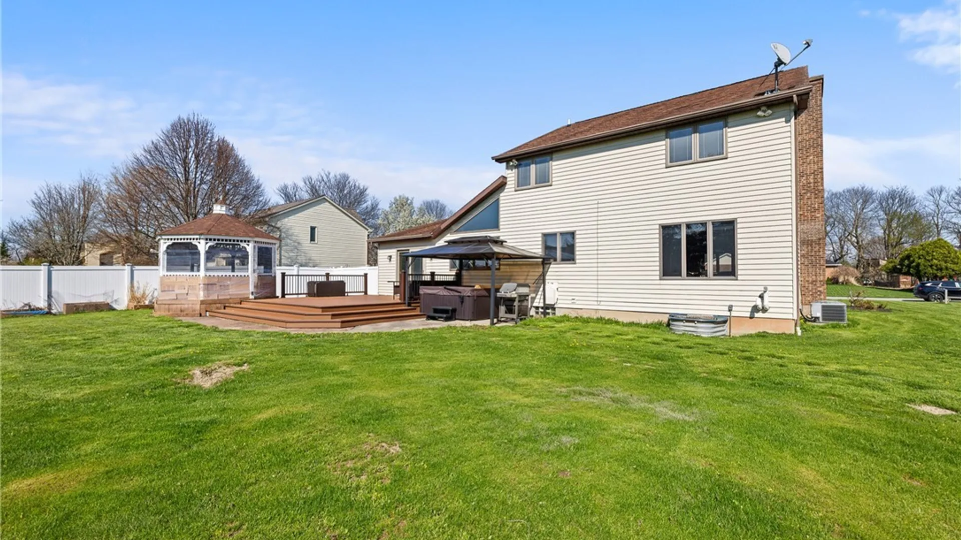 Property at 8954 Candlewood Lane, Clarence, NY 14032 44