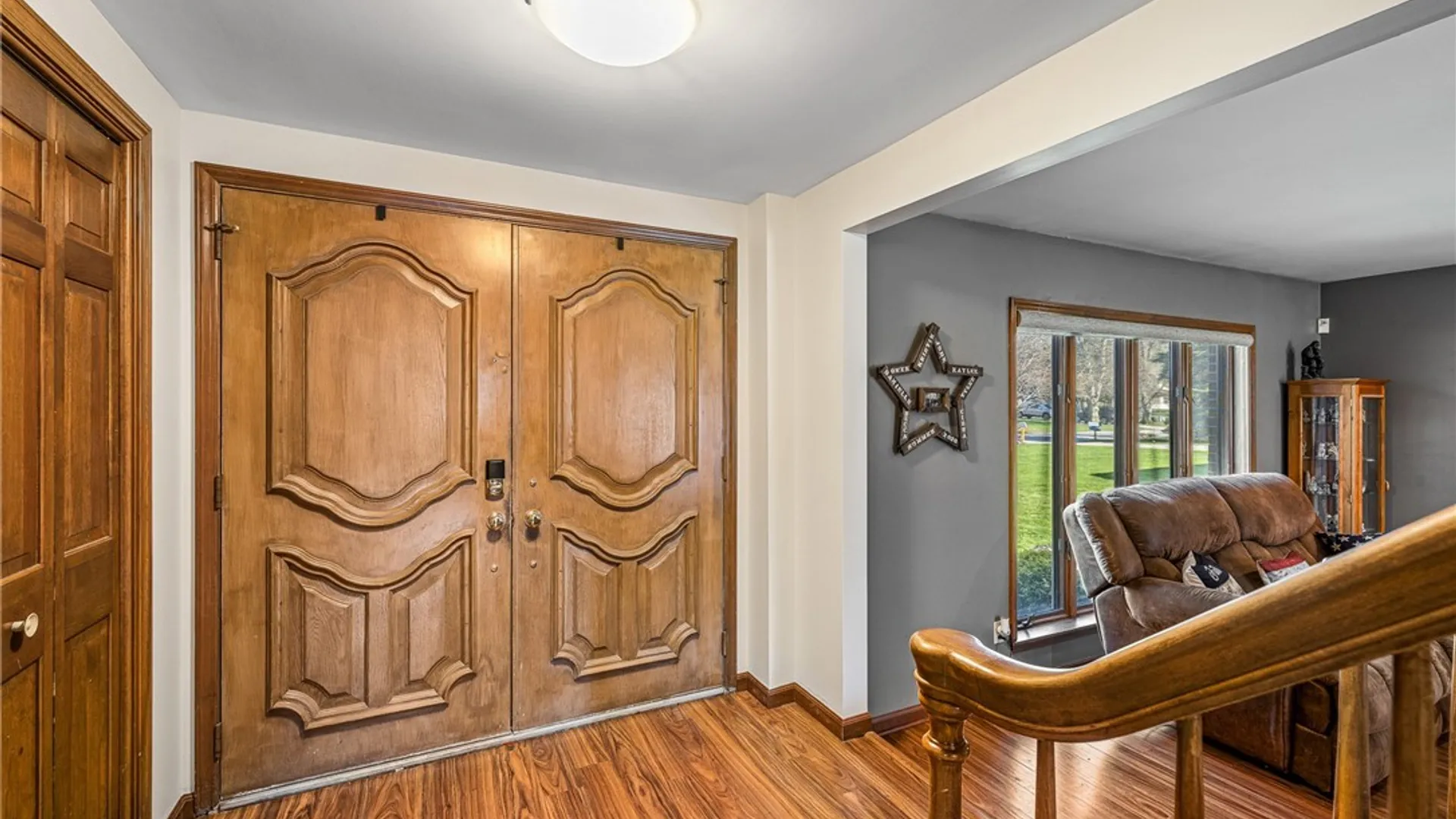 Property at 8954 Candlewood Lane, Clarence, NY 14032 5