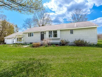 4111 Watervale Road, Pompey, NY 13104