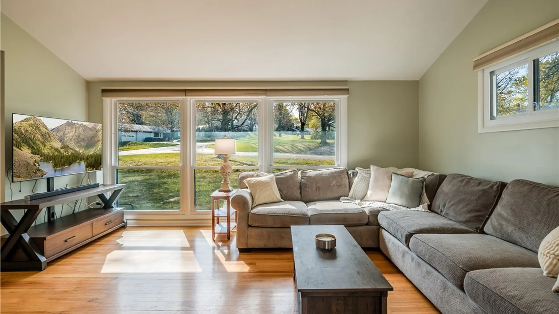 Property at 100 Cutler Drive, Camillus, NY 13219 17