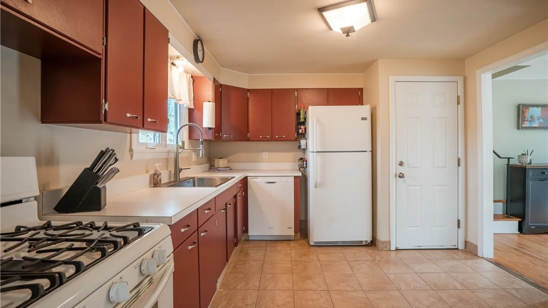 Property at 100 Cutler Drive, Camillus, NY 13219 19