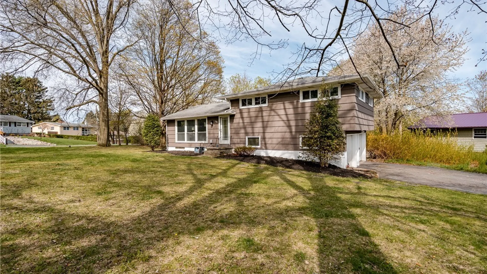 Property at 100 Cutler Drive, Camillus, NY 13219 2