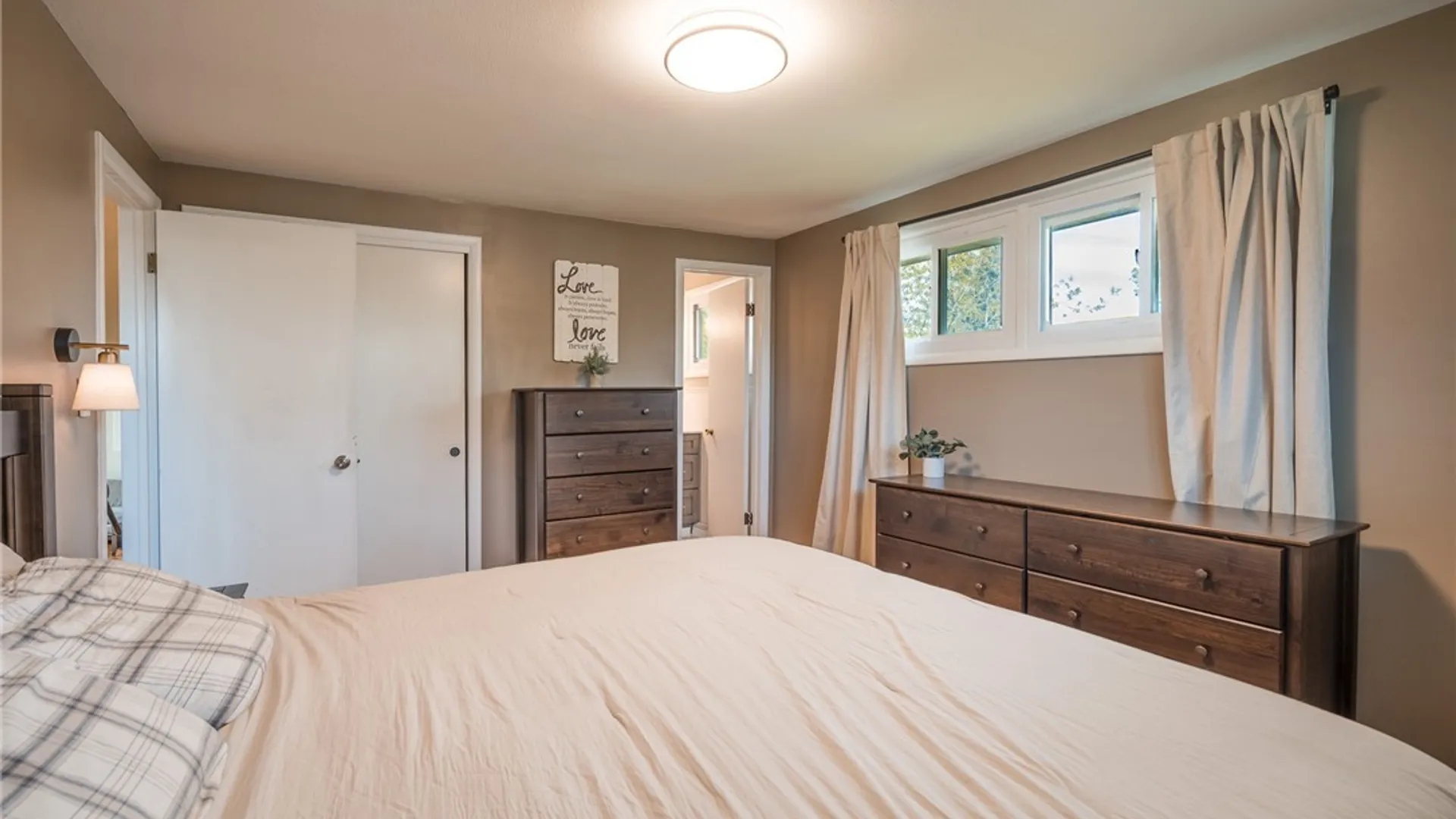 Property at 100 Cutler Drive, Camillus, NY 13219 23