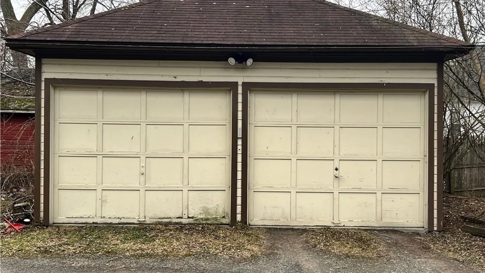 Property at 471 Brooks Ave Avenue, Rochester, NY 14619 3