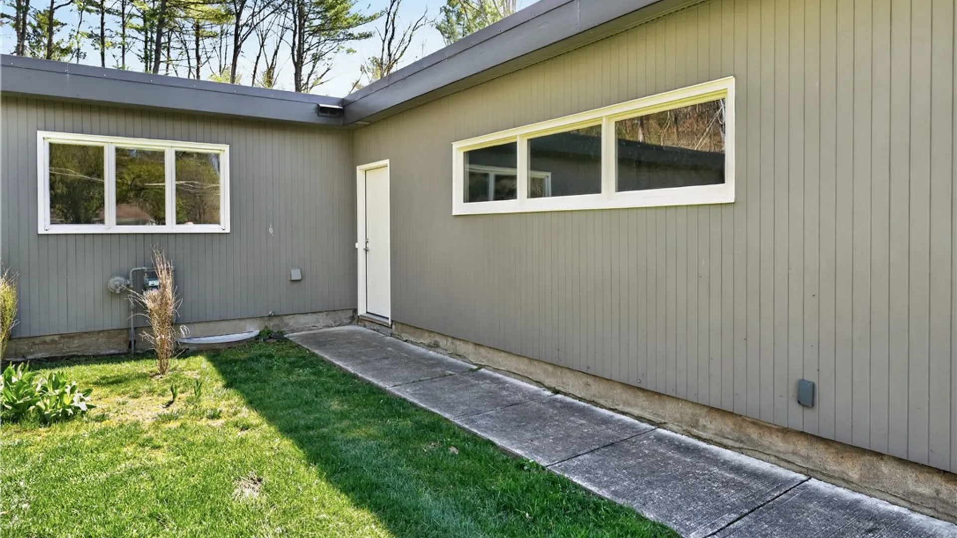 Property at 2820 Pinewood Circle, Corning, NY 14830 11