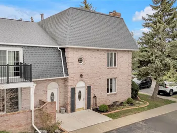 4585 Chestnut Ridge Road, Amherst, NY 14228