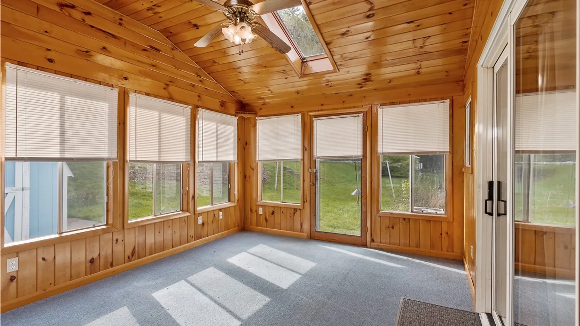 Property at 139 Sunrise Drive, Syracuse, NY 13205 11