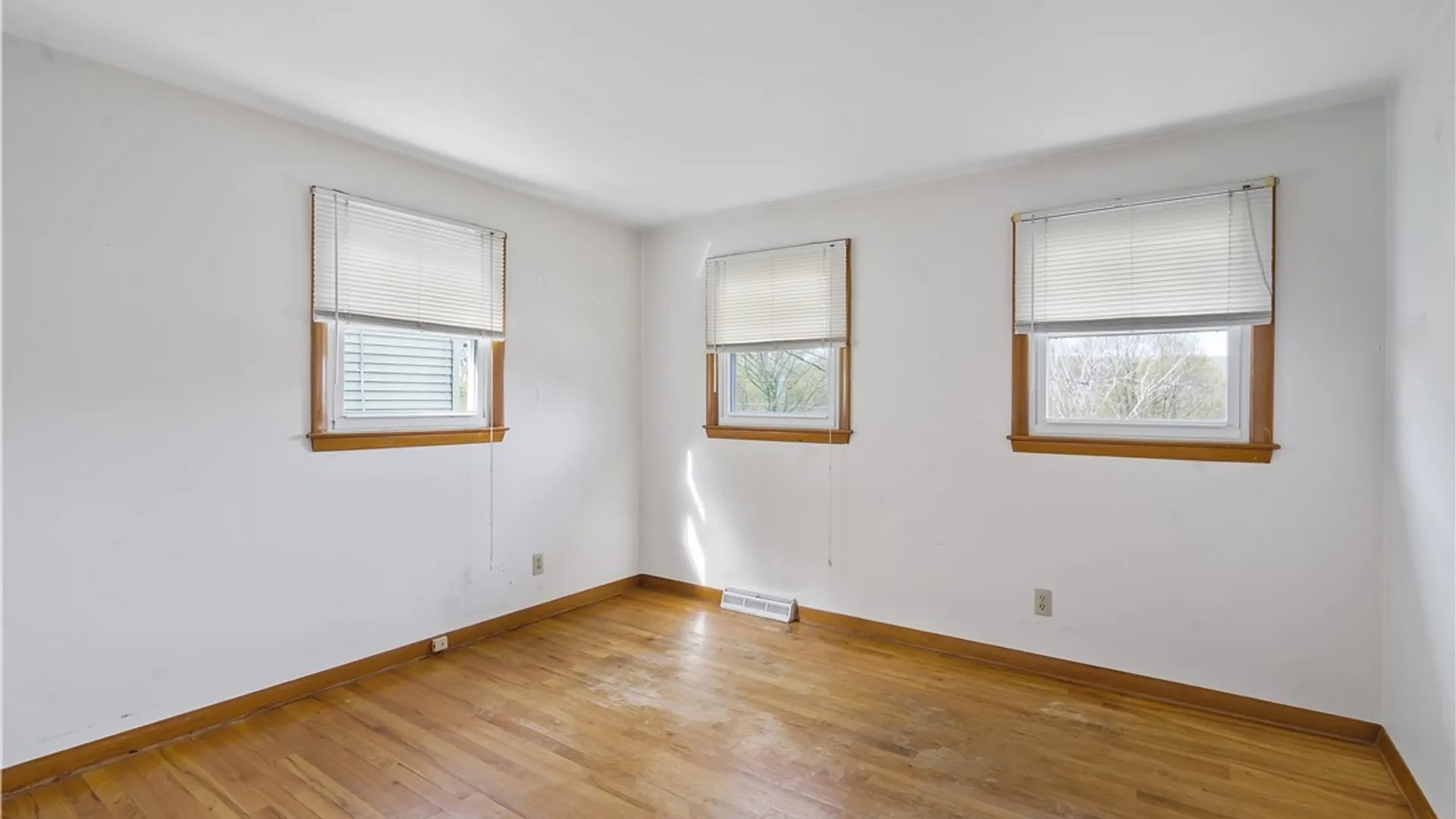 Property at 139 Sunrise Drive, Syracuse, NY 13205 17