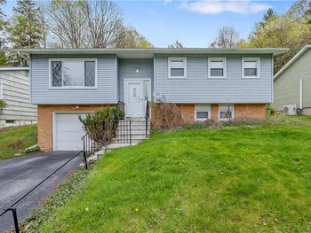 Property at 139 Sunrise Drive, Syracuse, NY 13205