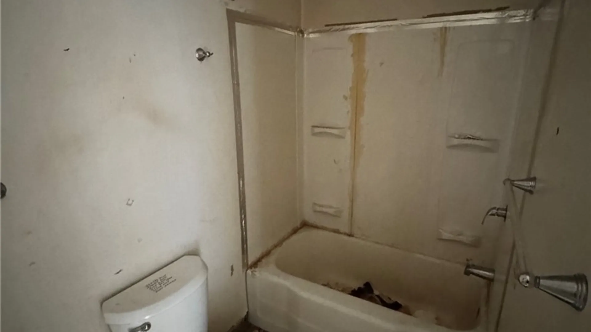 Property at 1314 Niagara Street, Niagara Falls, NY 14303 18