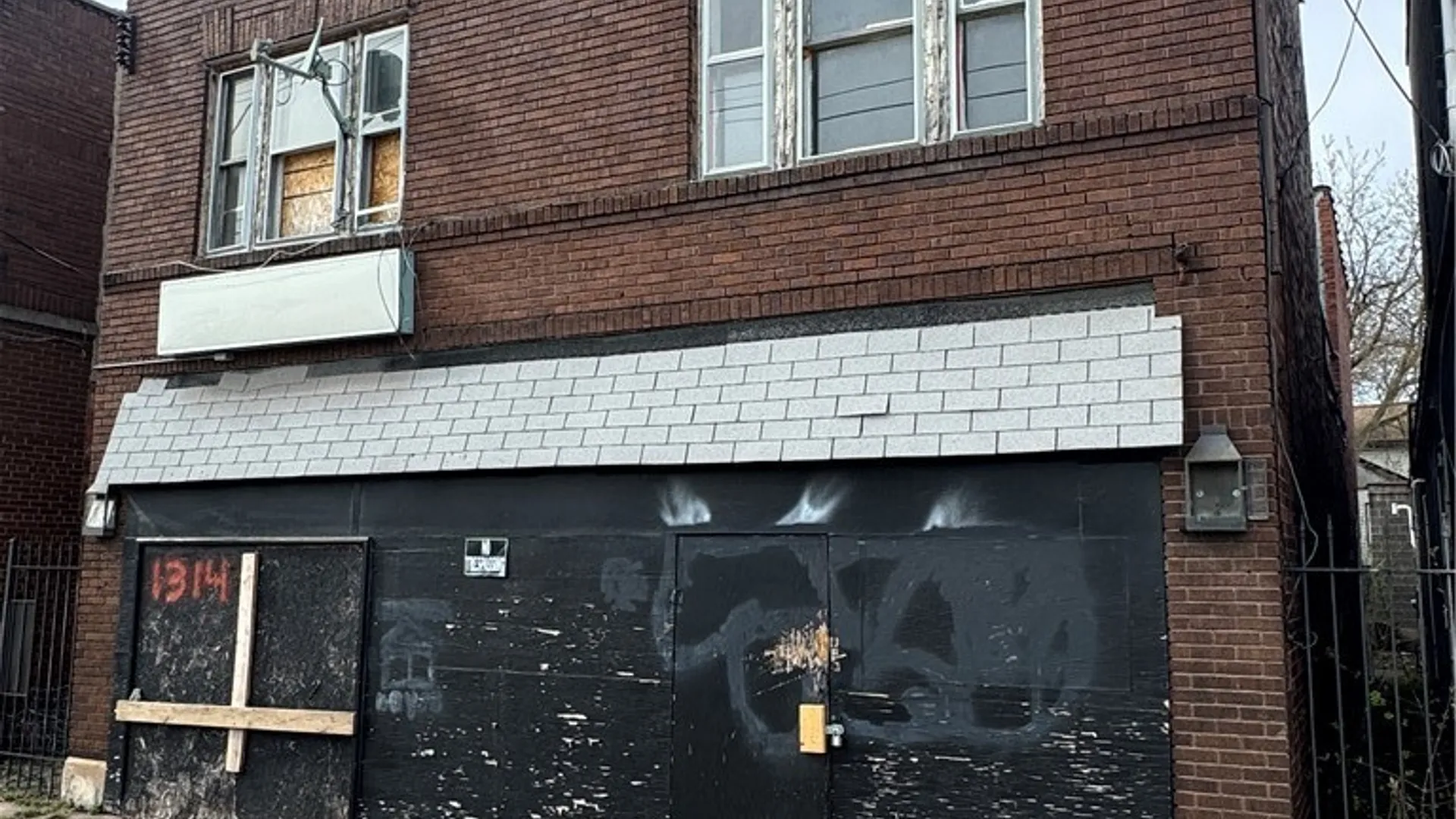 Property at 1314 Niagara Street, Niagara Falls, NY 14303 3