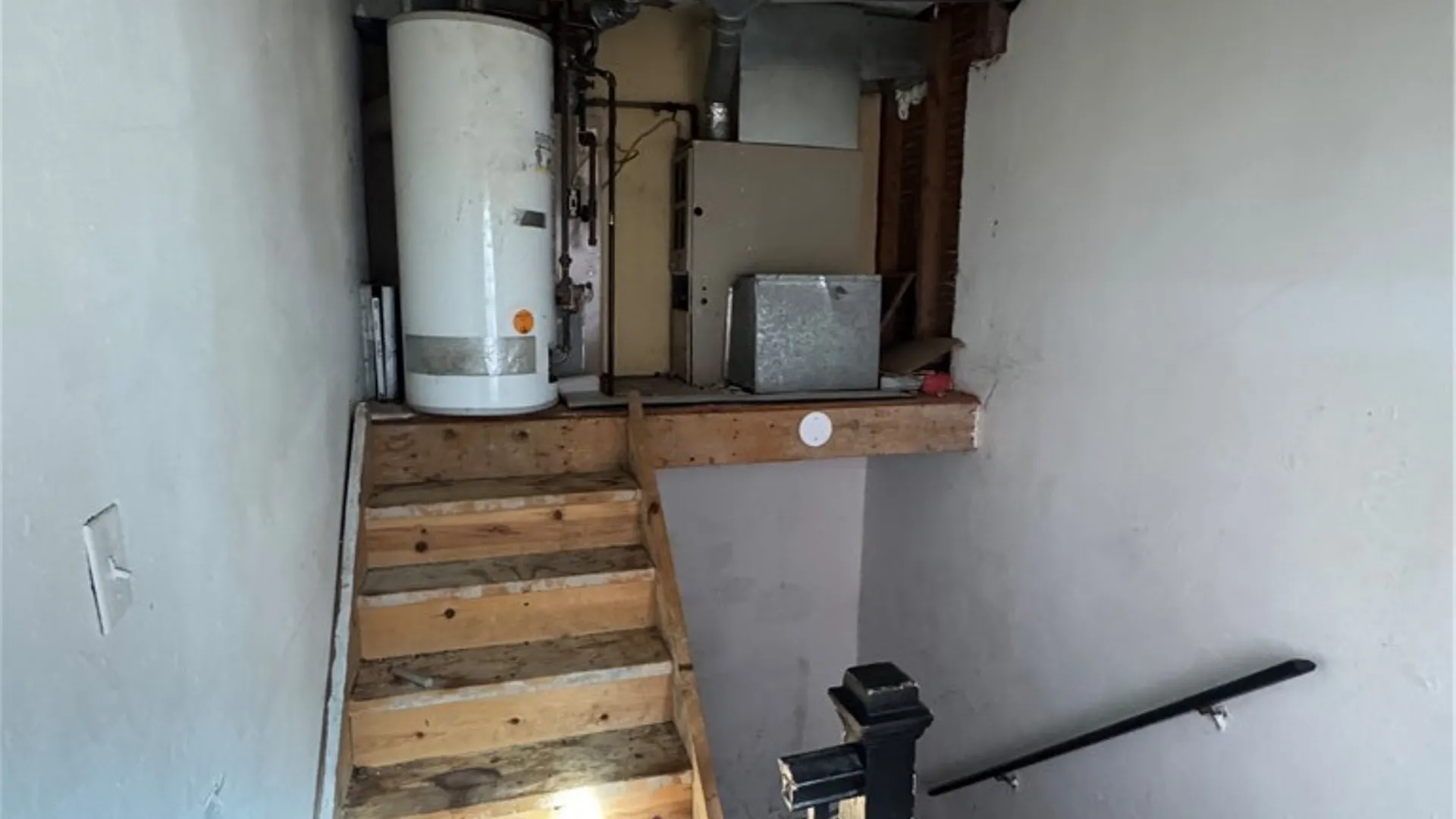 Property at 1314 Niagara Street, Niagara Falls, NY 14303 8