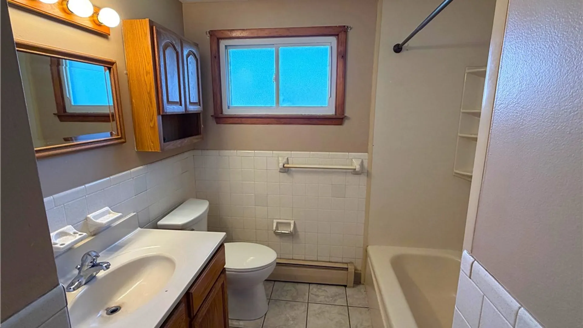 Property at 4843 Bailey Avenue, Amherst, NY 14226 17