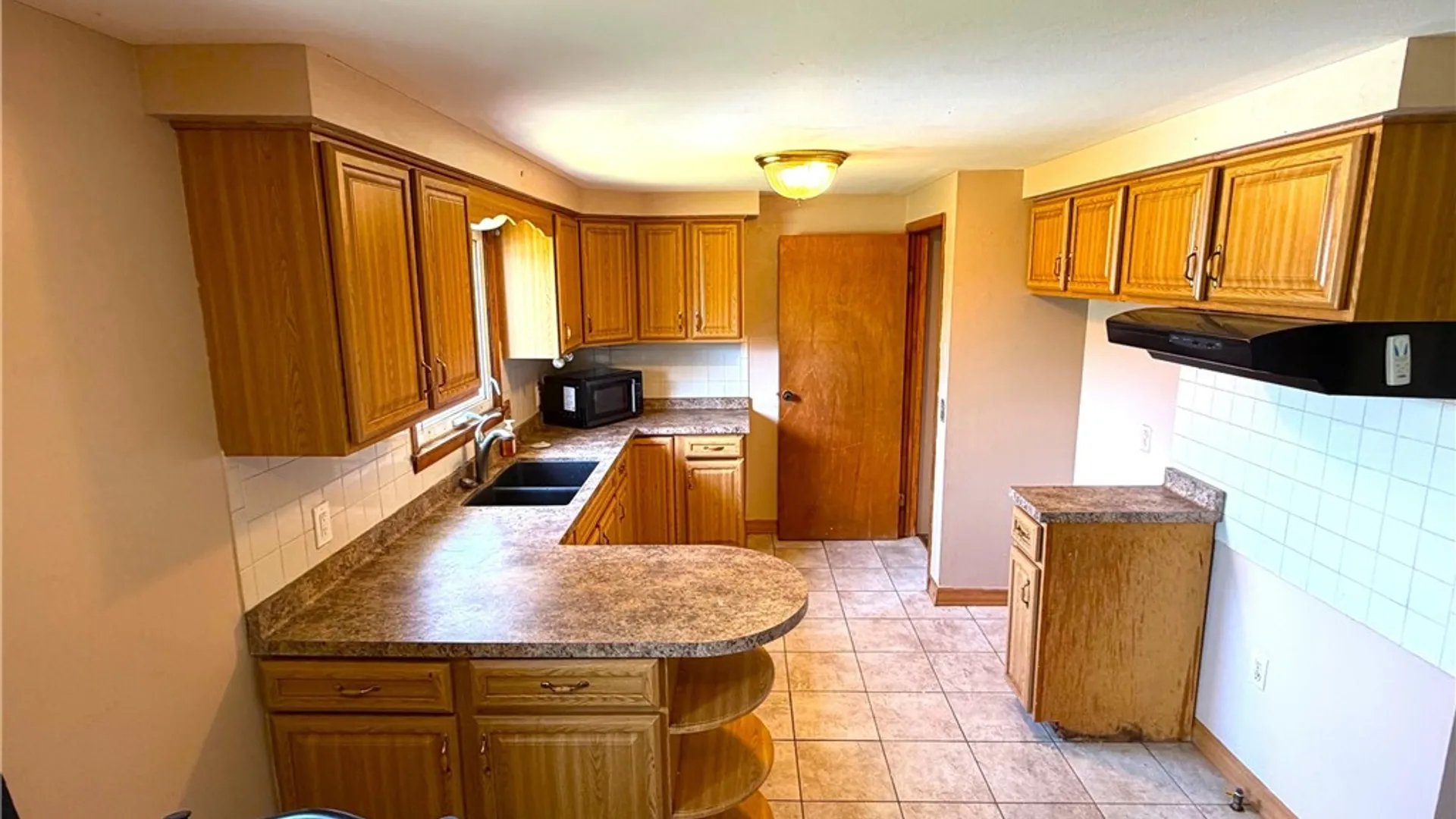 Property at 4843 Bailey Avenue, Amherst, NY 14226 8