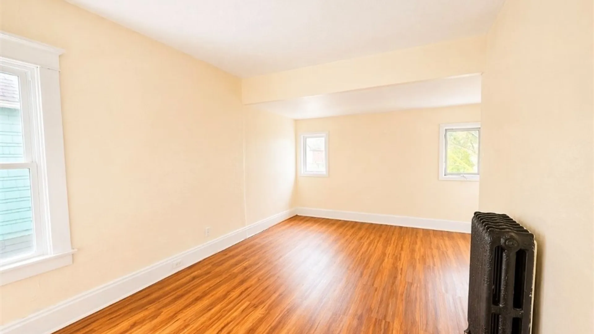 Property at 328 Cambridge Avenue, Buffalo, NY 14215 12