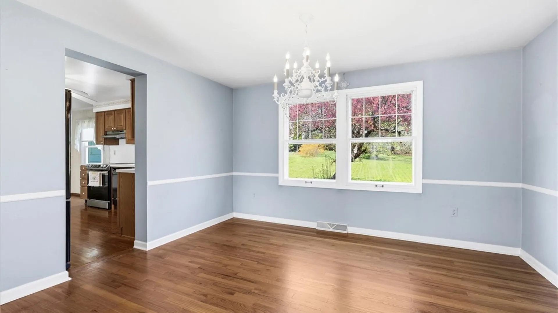 Property at 106 Wiesner Lane, DeWitt, NY 13214 11