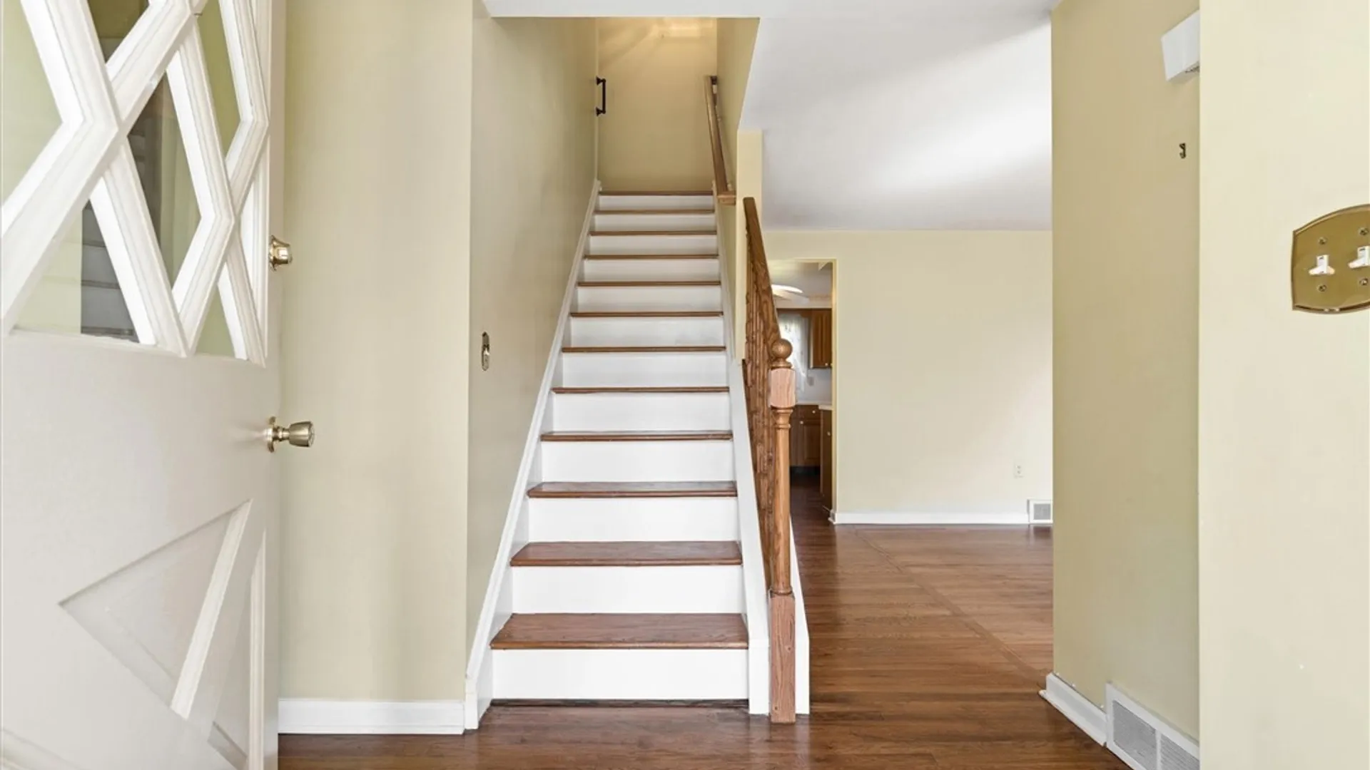 Property at 106 Wiesner Lane, DeWitt, NY 13214 4