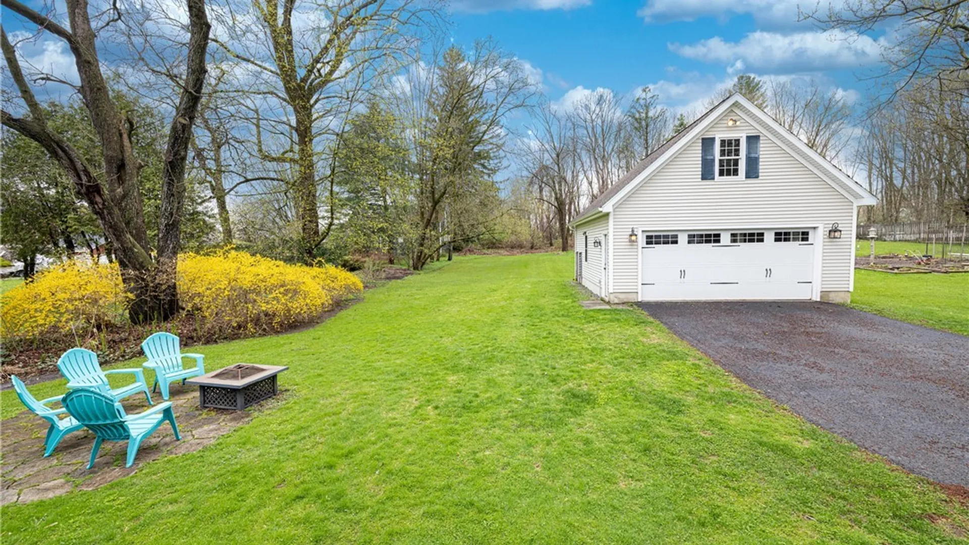 Property at 45 Leitch Avenue, Skaneateles, NY 13152 30