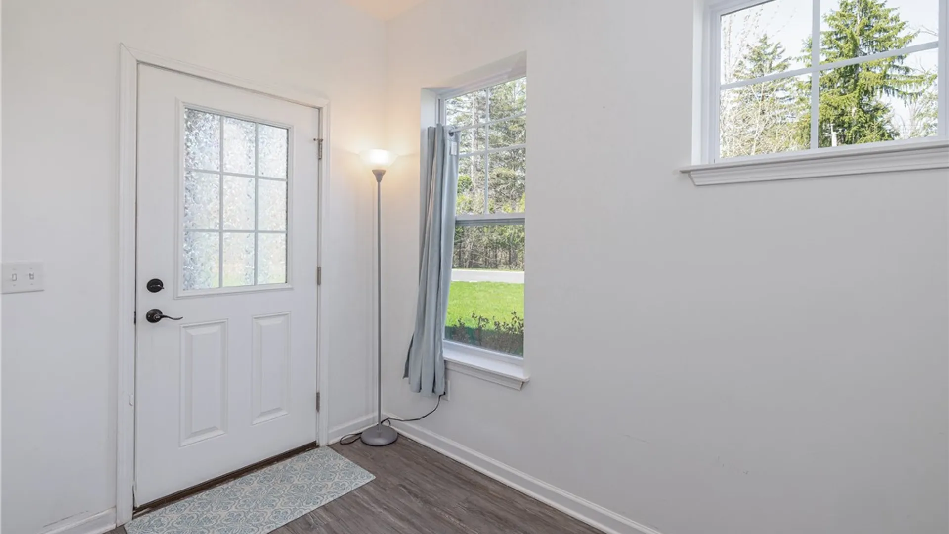 Property at 801 Rivers Run, Henrietta, NY 14623 4