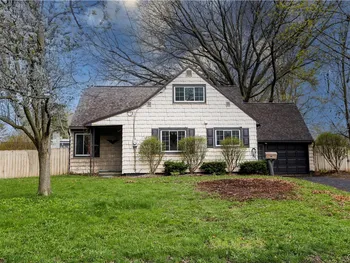 Property at 202 Augusta Drive, Cicero, NY 13212