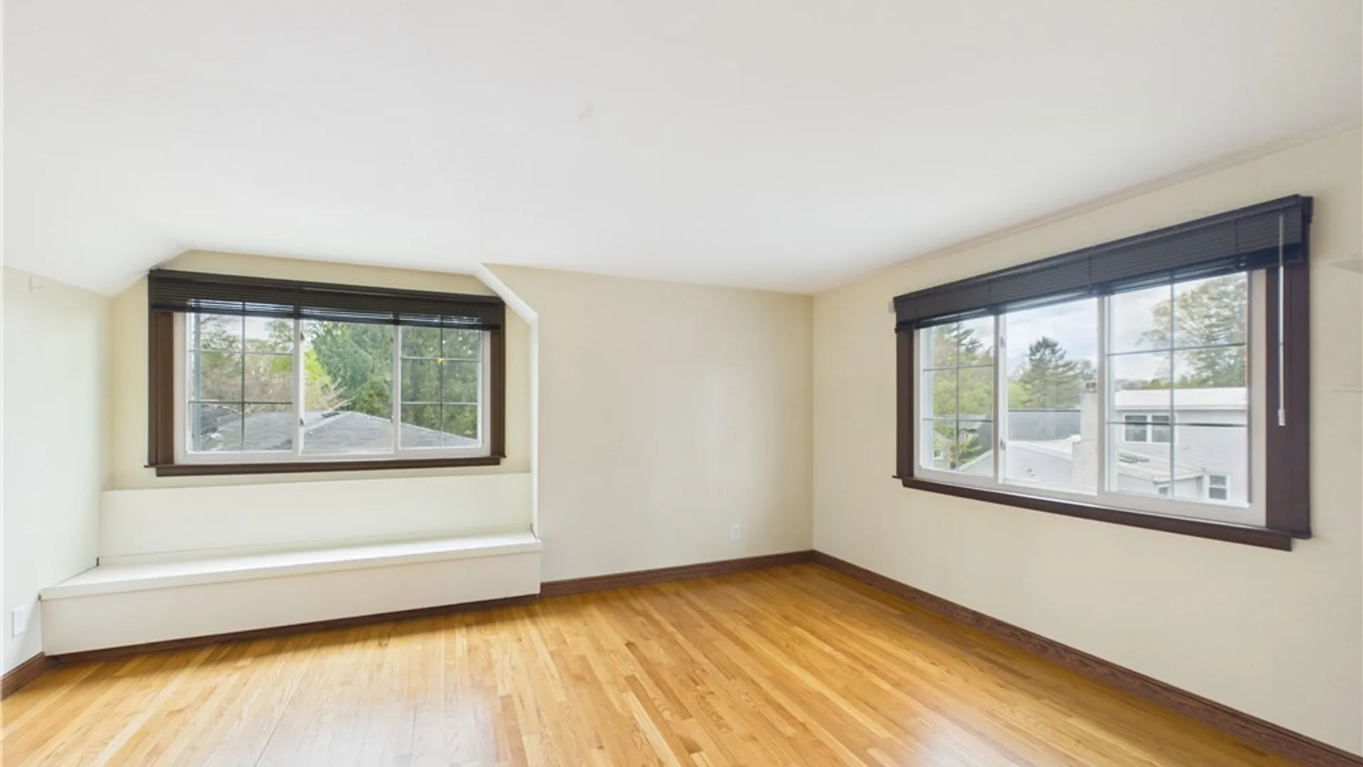 Property at 202 Augusta Drive, Cicero, NY 13212 26