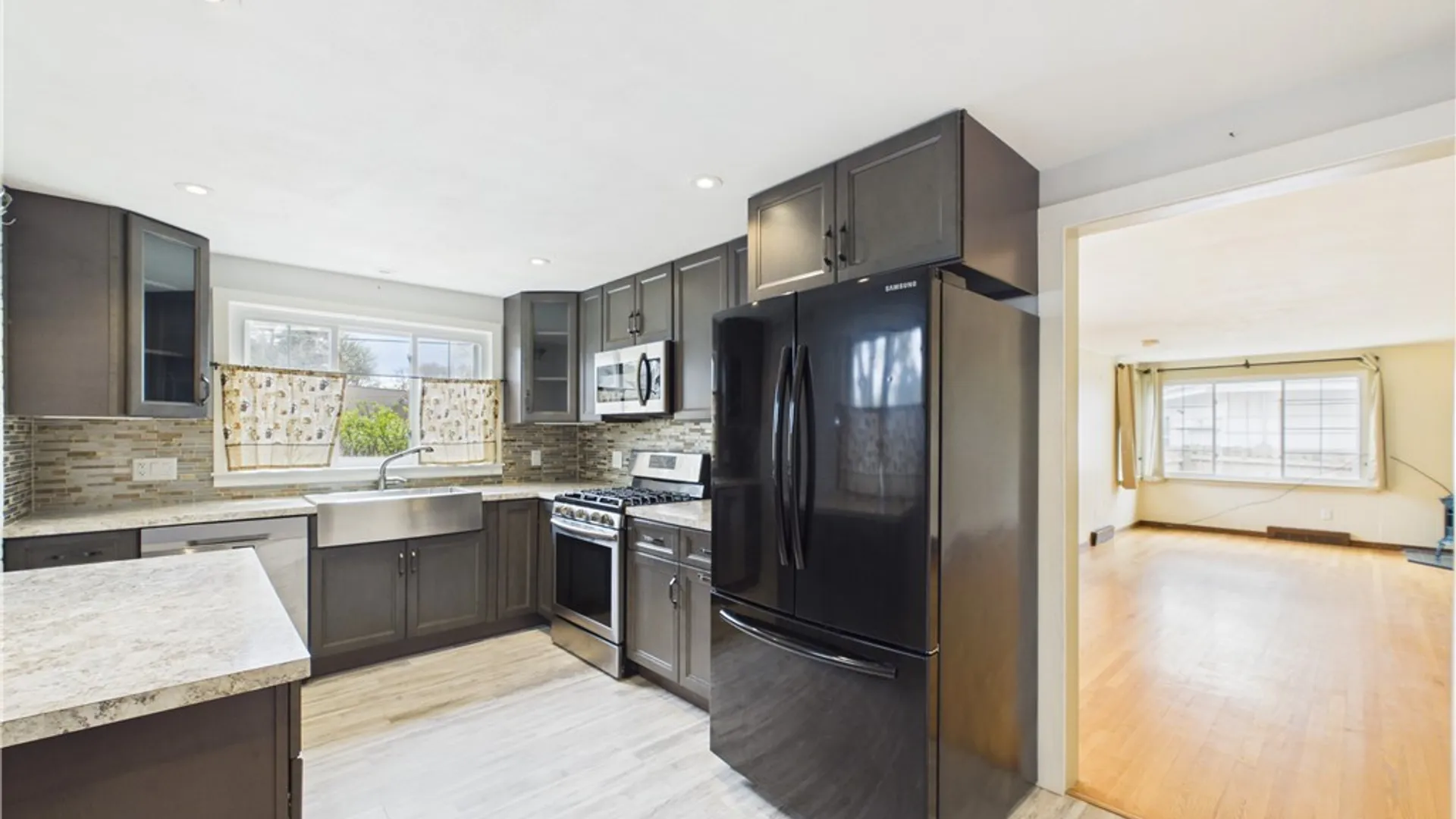 Property at 202 Augusta Drive, Cicero, NY 13212 9