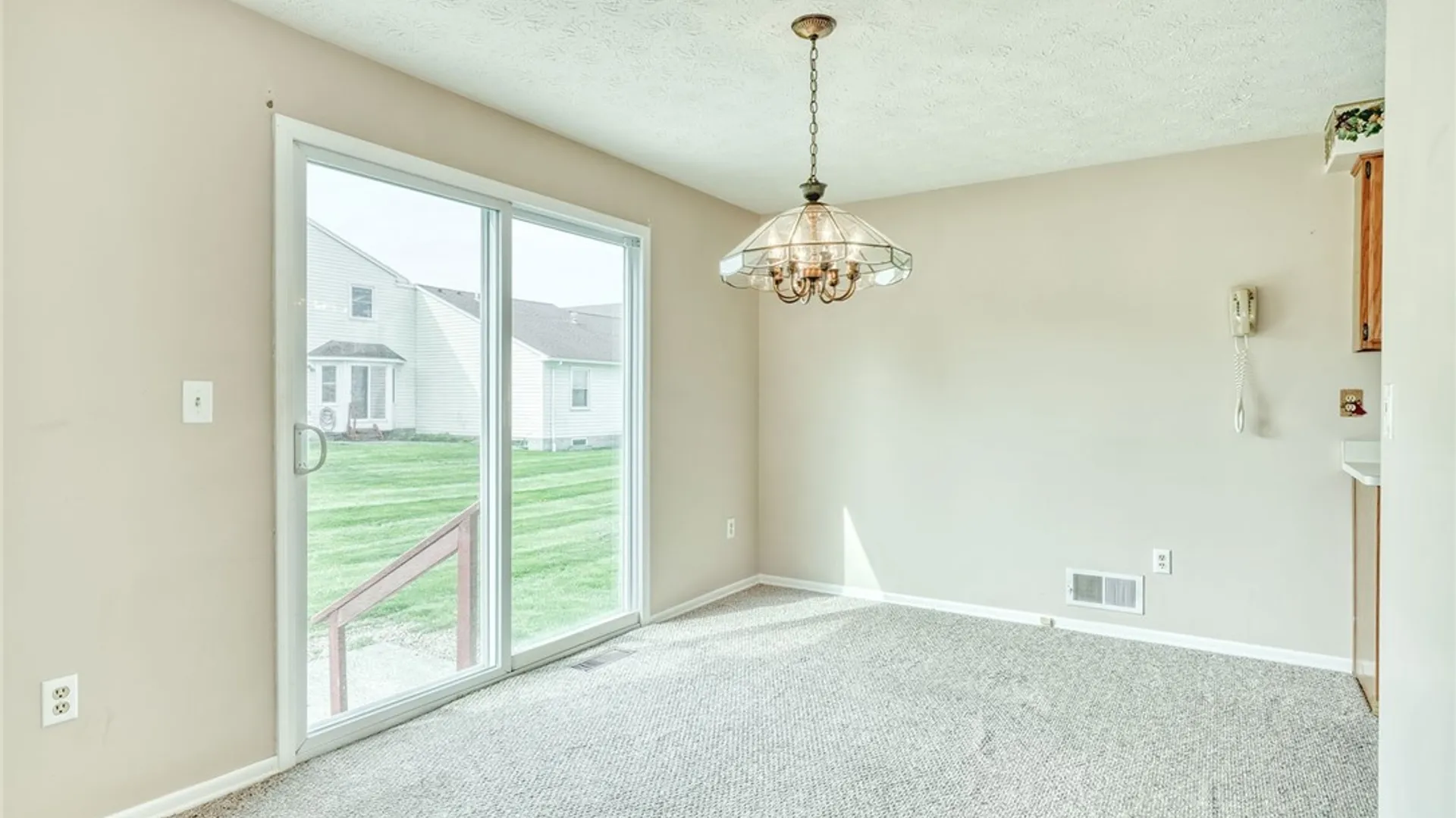 Property at 291 Deerhurst Lane, Webster, NY 14580 11