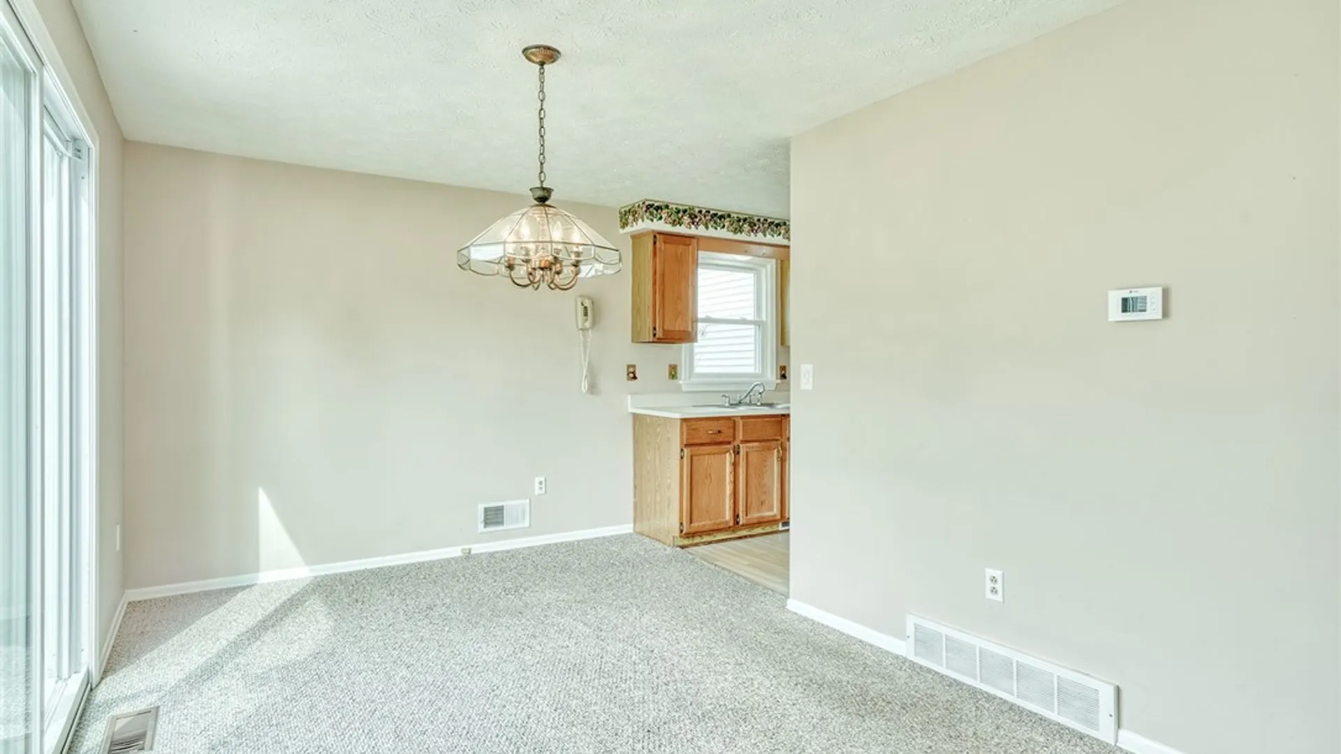 Property at 291 Deerhurst Lane, Webster, NY 14580 12