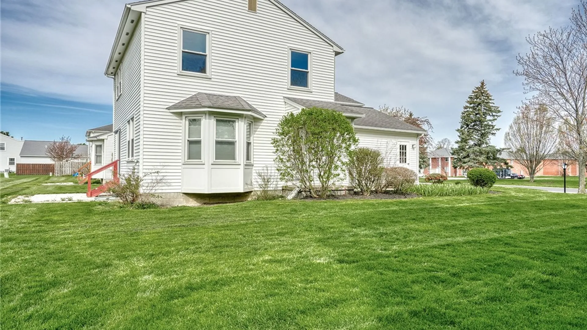 Property at 291 Deerhurst Lane, Webster, NY 14580 2